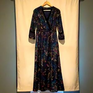 Banana Republic 3/4 sleeve Floral Maxi Dress